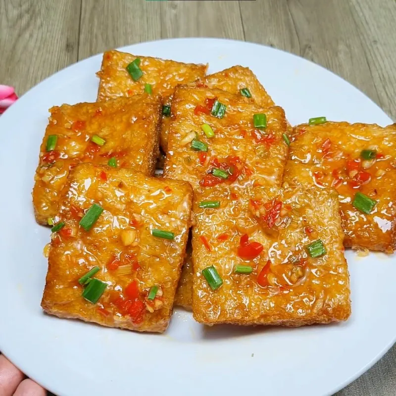 Món sườn non chay rim mặn ngọt hoàn hảo trên đĩa