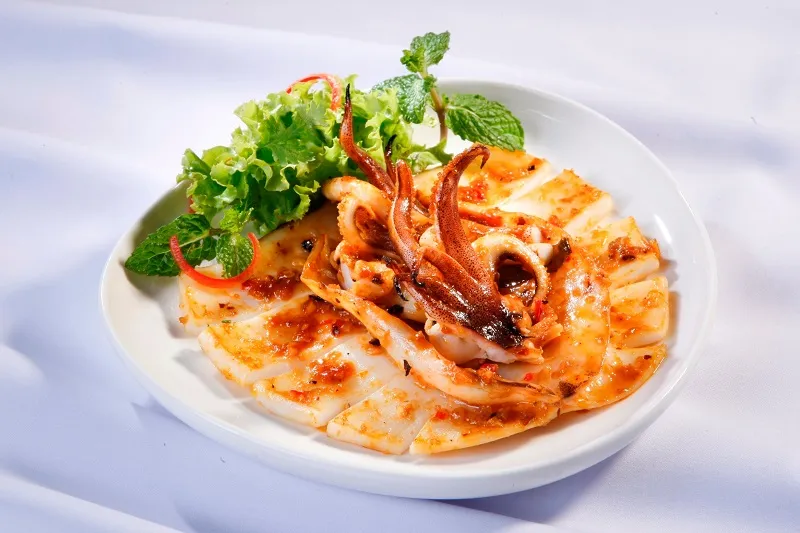 Mực nướng sa tế