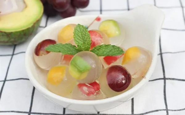 Cách nấu rau câu dẻo với bột Sóc Vàng mang lại hương vị thanh mát tuyệt vời