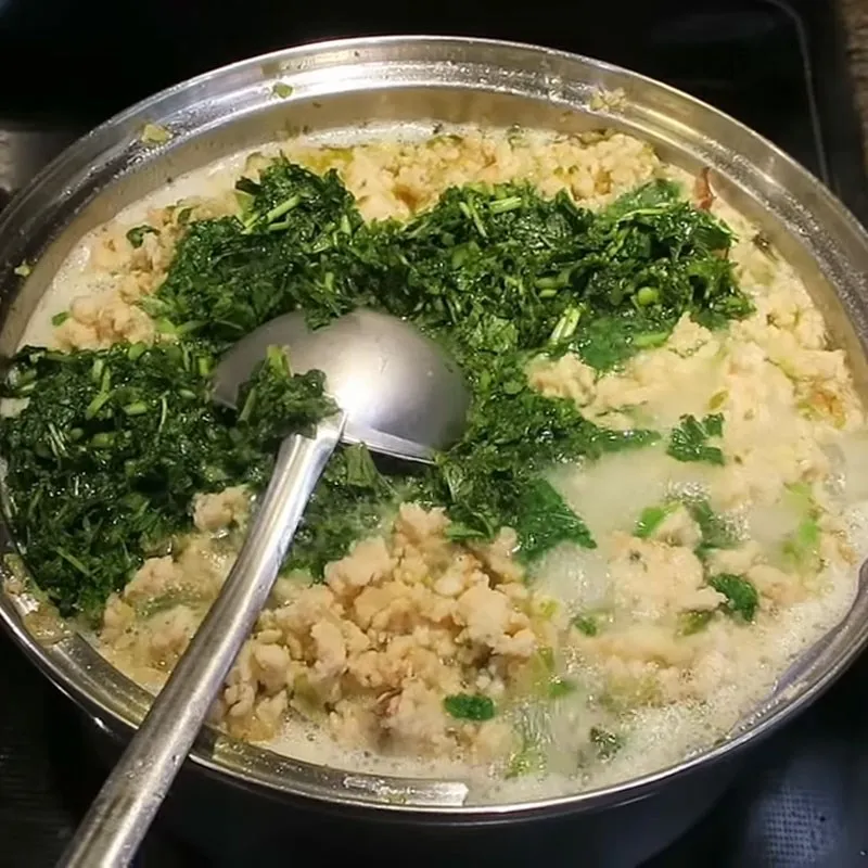 Bước 4 Nấu canh Canh rau đay nấu tôm