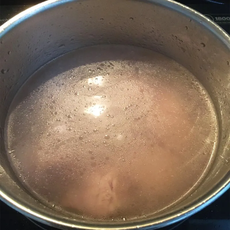 Bước 3 Nấu canh Canh xương hầm khoai tây cà rốt