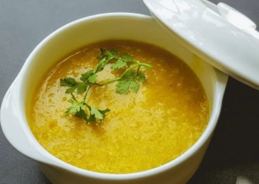 Cháo khoai tây thịt băm cho bé với kết cấu mịn màng, dễ nuốt