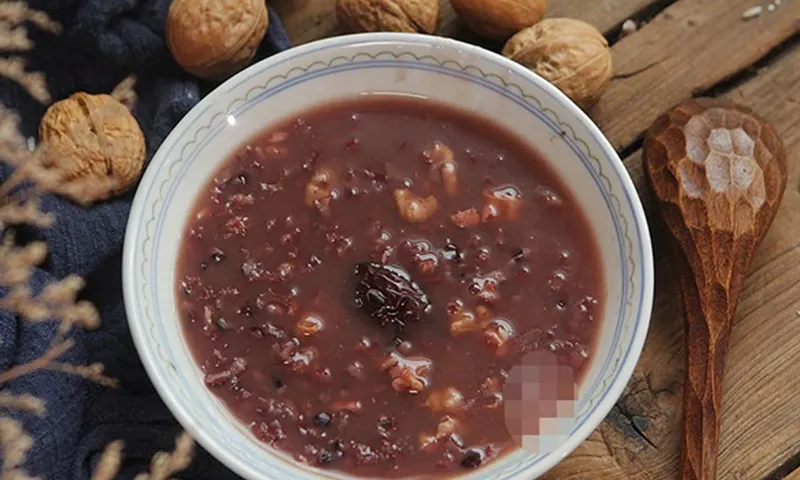 Cháo óc chó cá hồi gạo lứt bổ dưỡng cho bé