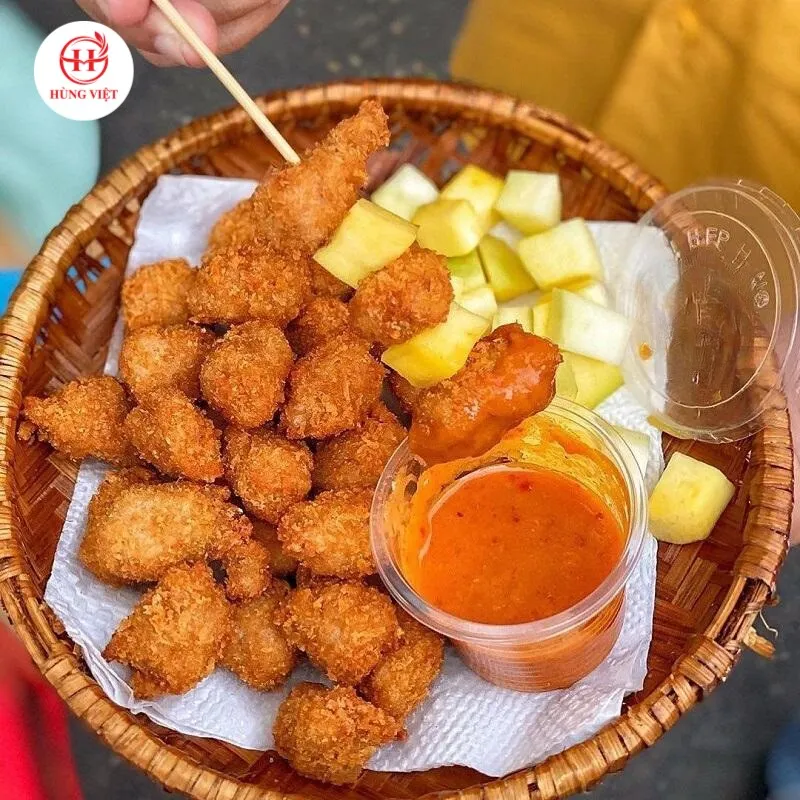 Nem chua rán món khai vị không thể thiếu khi ăn đồ nướng