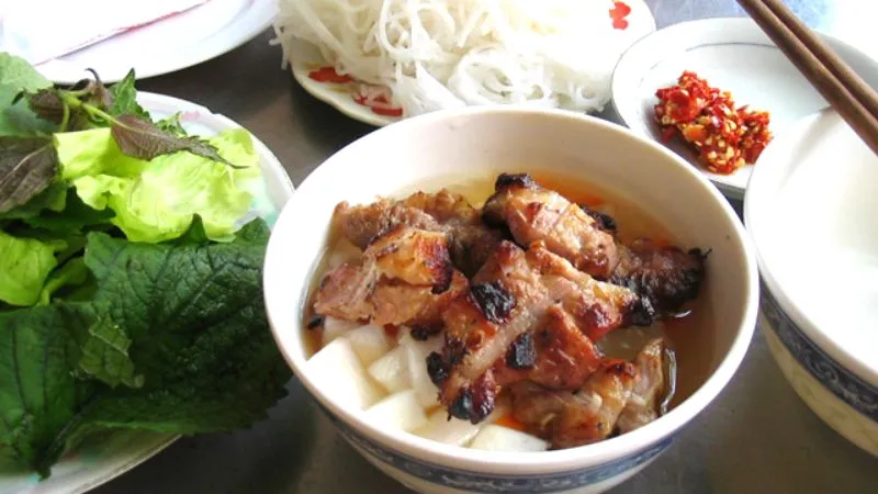 Bún chả Hàng Mành Thu Hà