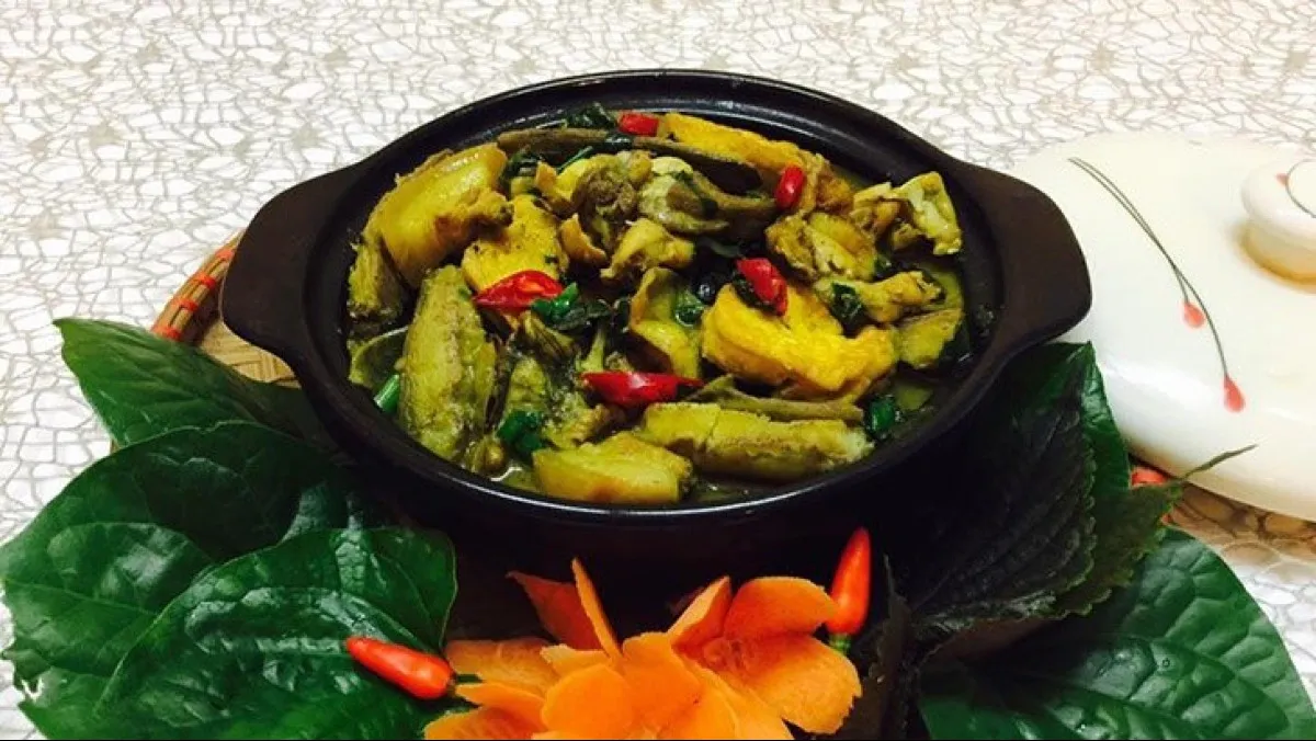 Nguyên liệu cho món ếch nấu chuối xanh om đậu phụ