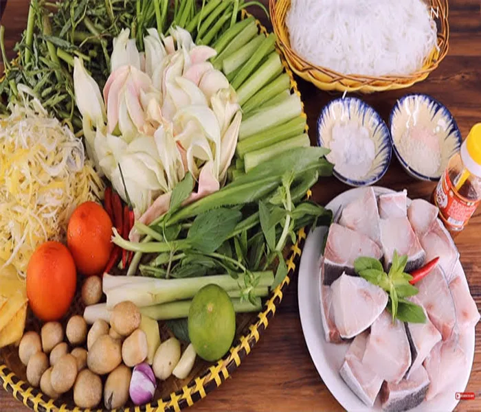 Nguyên liệu cơ bản để có món lẩu cá trứ danh