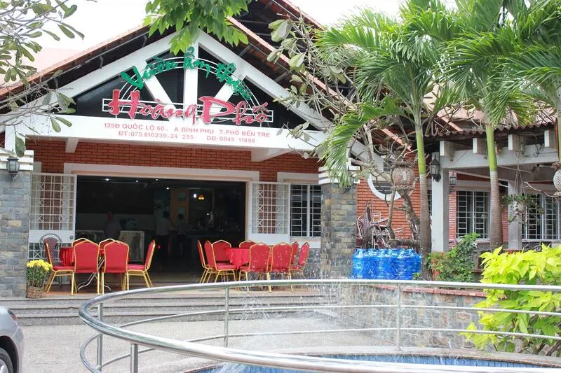 Vườn ẩm thực Hoàng Phố với không gian rộng rãi phong cách miền Tây