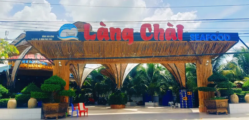 Nhà hàng Làng Chài chuyên các món lẩu và nướng tại Bến Tre