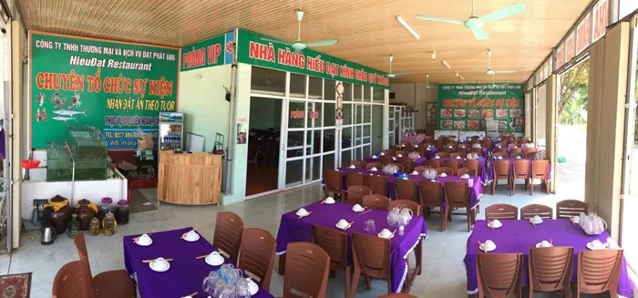 Nhà hàng Hiếu Đạt Hải Tiến