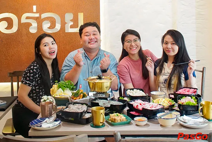 Món tom yum tại Chill Thai