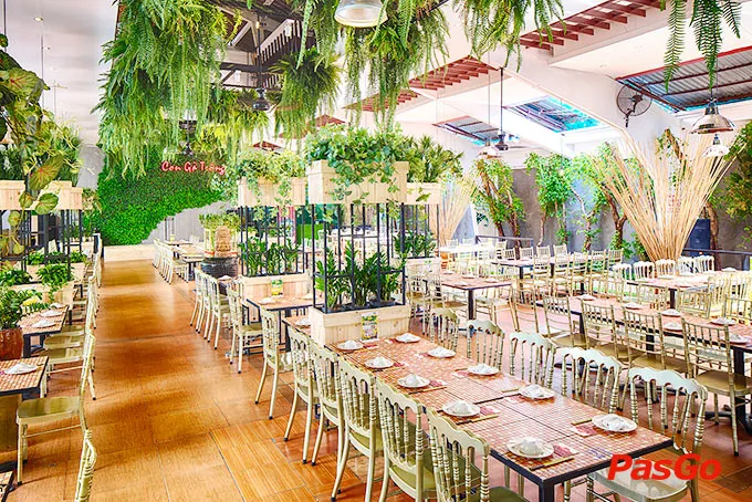 Thiết kế mang phong cách Việt - Khmer tại quán ăn Võ Văn Kiệt