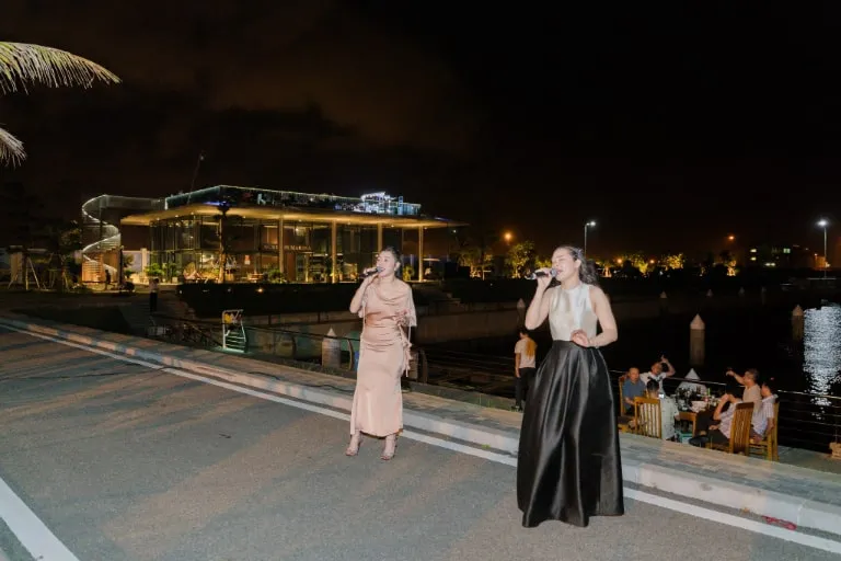 Món ăn hải sản cao cấp được chuẩn bị tỉ mỉ tại Bến du thuyền Anh Phát