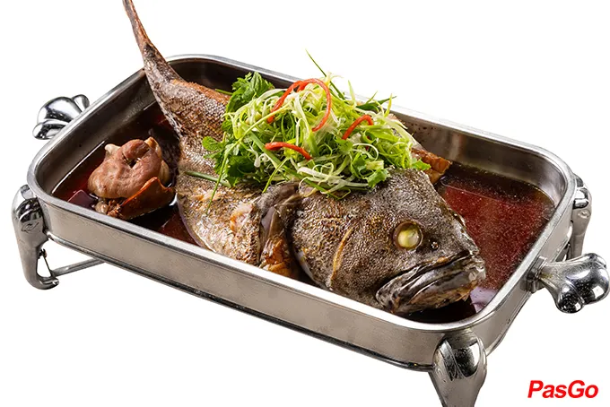 Nhờ nguồn nguyên liệu phong phú, tươi sống mà món ăn luôn đảm bảo chất lượng cho thực khách