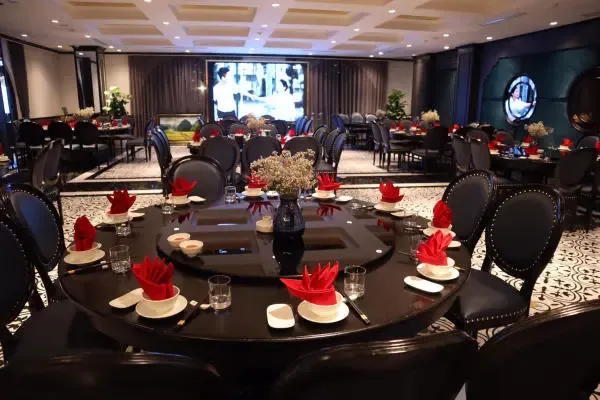 Nhà hàng Halo'a Hạ Long 01