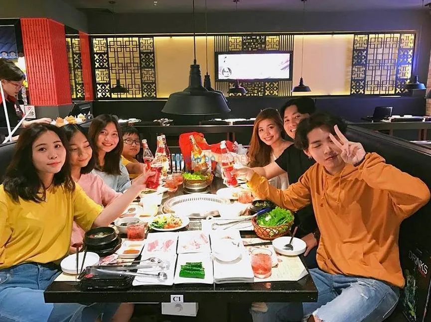 Buffet lẩu nướng King BBQ với nhiều loại thịt cao cấp