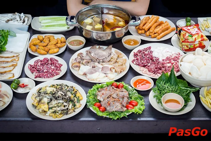 Nồi bò nhúng dấm thơm ngon tại Bò Nhúng Dấm 555