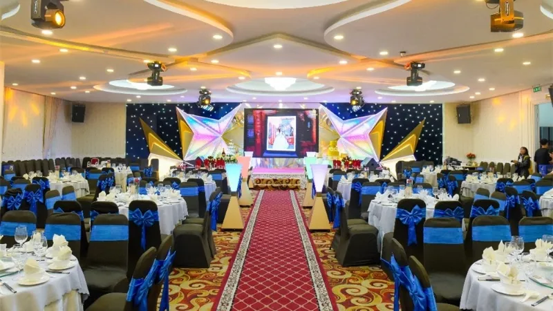 Sảnh tiệc hiện đại tại Trung tâm hội nghị tiệc cưới Châu Long