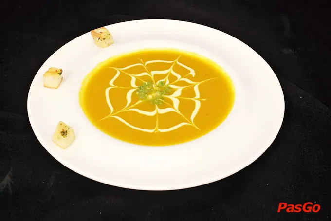 Nhà hàng Top Chef Hoàng Hoa Thám 10