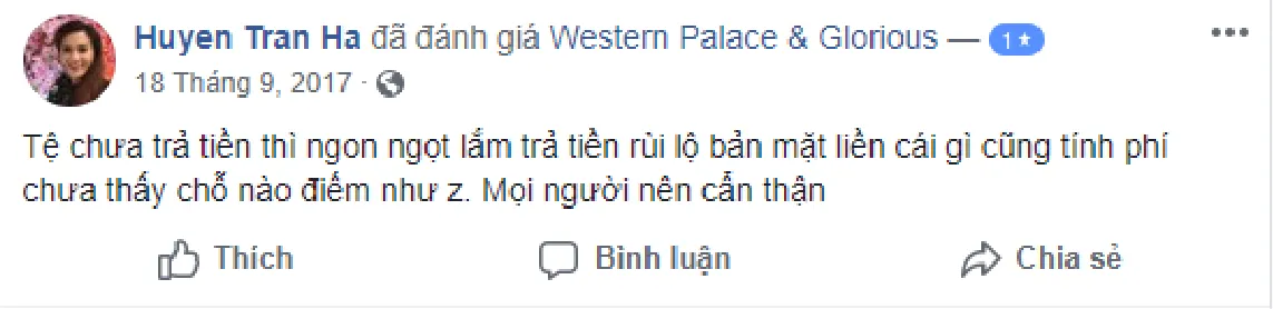Sảnh tiệc với hệ thống ánh sáng