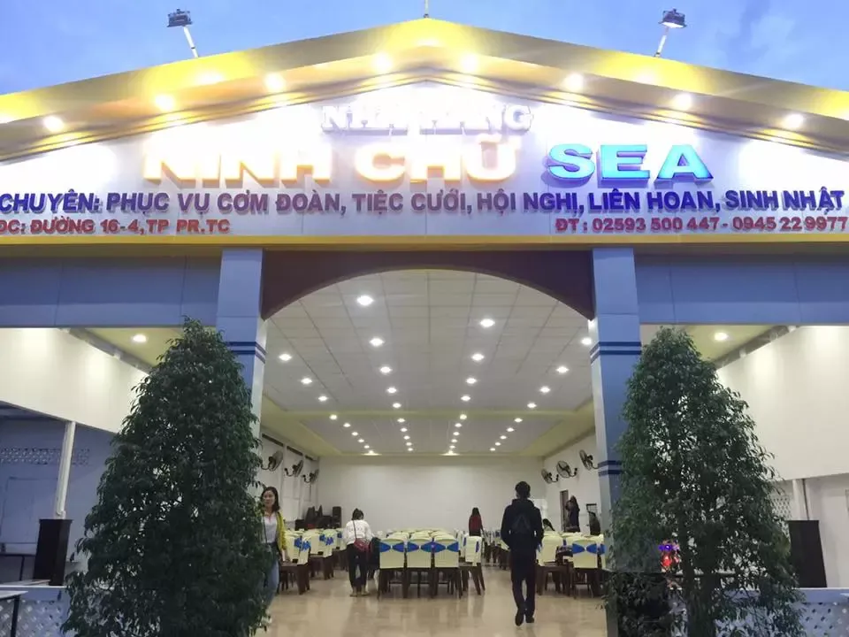 Không gian nhà hàng Ninh Chữ Sea phục vụ cơm đoàn, tiệc cưới, hội nghị, sinh nhật tại Phan Rang, Ninh Thuận