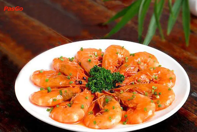 Sự đa dạng của các món ăn trong bữa cơm gia đình