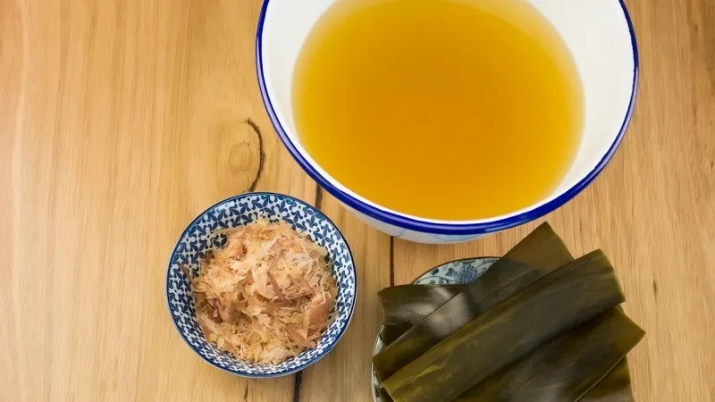 Sử dụng nước dashi đúng cách giúp bé ăn ngon miệng hơn