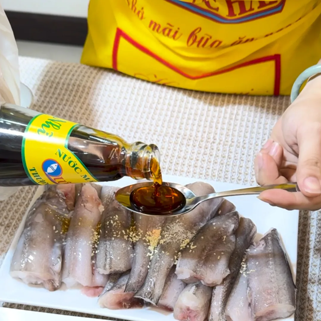 Các nguyên liệu gia vị cần thiết để nấu món canh cá khoai ngon