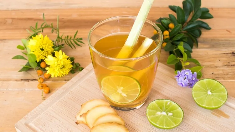 Nước chanh sả mật ong detox hiệu quả
