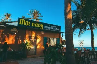Nhà hàng hải sản Một Nắng Seafood