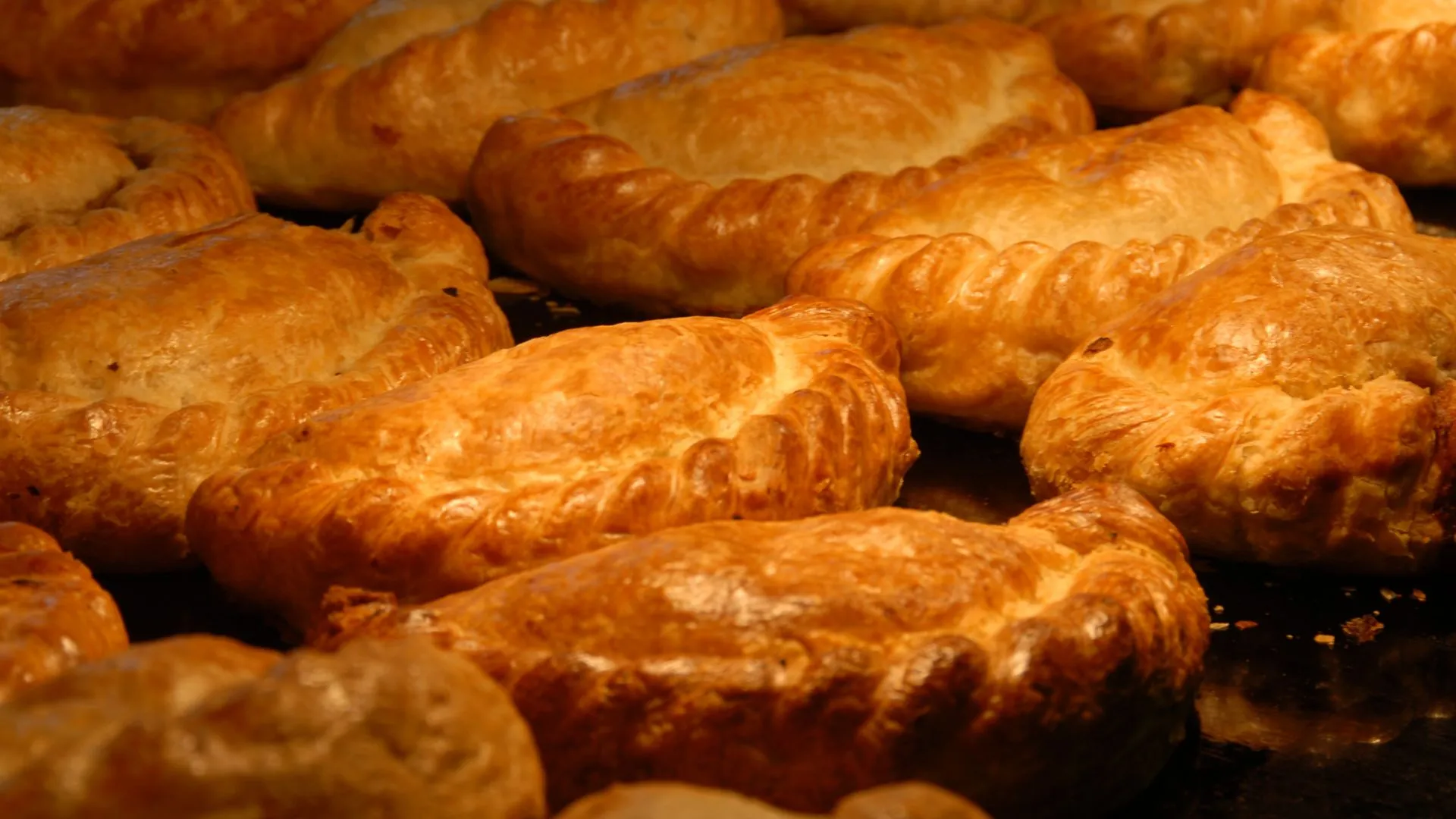 UK Food Vocabulary has many different words for pastries.