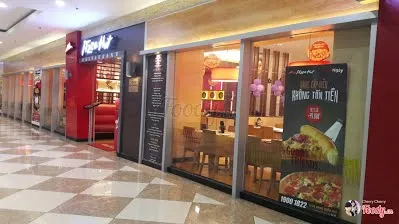 Pizza Hut Royal City với các loại pizza đa dạng hương vị