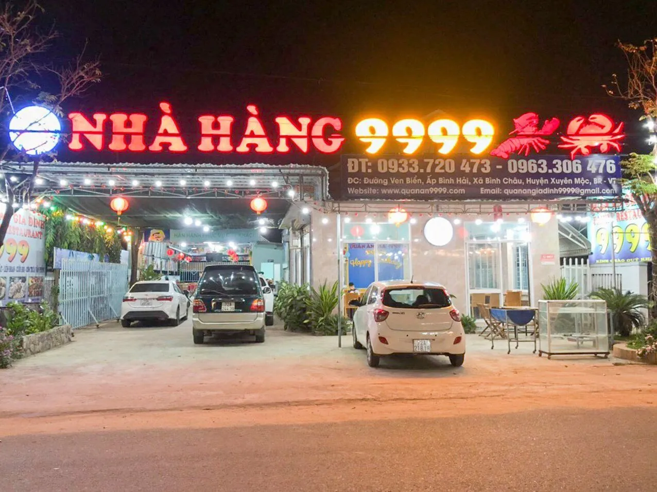 Nhà hàng 9999 với sức chứa 250 khách