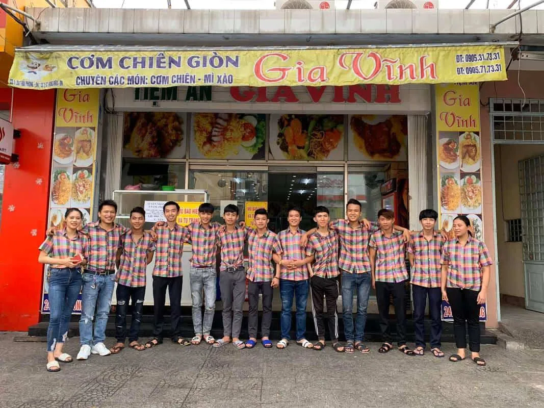 Cơm chiên Gia Vĩnh giòn rụm tại đường Hải Phòng Đà Nẵng