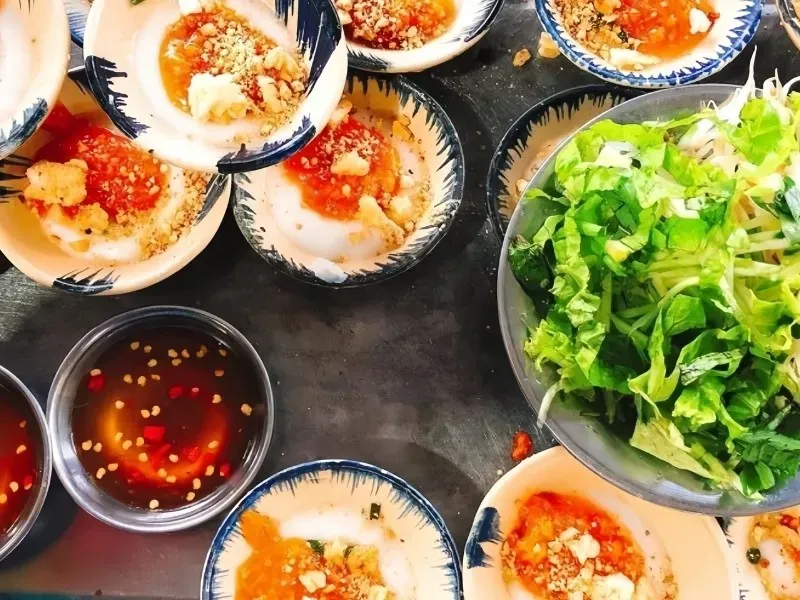 Bánh Bèo Bà Bảy là một quán ăn ngon ở Hội An với mức giá bình dân