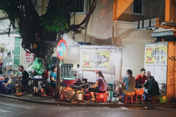 Quán Mỳ Gà Tần Hàng Bồ