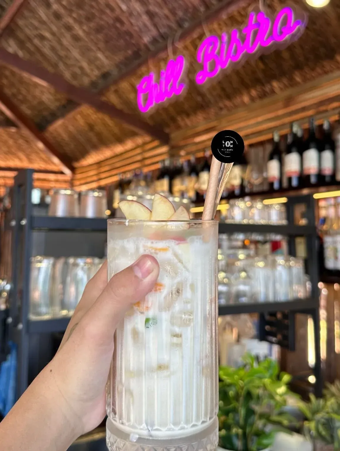 quan nuoc view bien ganh dau