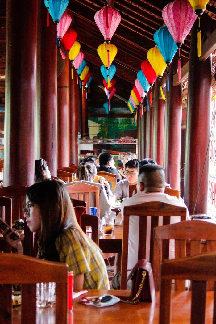 Quán ăn ngon ở Thủ Dầu Một Bình Dương - Bờ Kè Quán