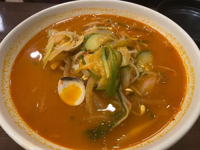 Siêu phẩm mì hải sản tại Mì Tay To