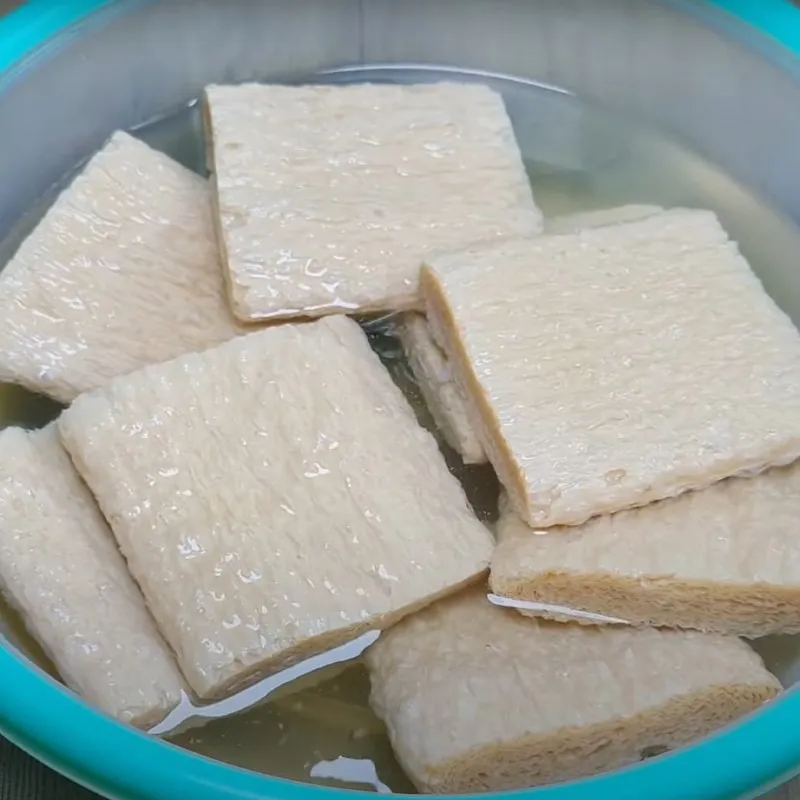 Quy trình sơ chế sườn non chay sạch sẽ