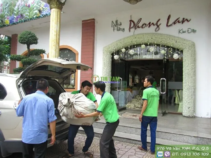 Rèm vải trang trí không gian nhà hàng Phong Lan