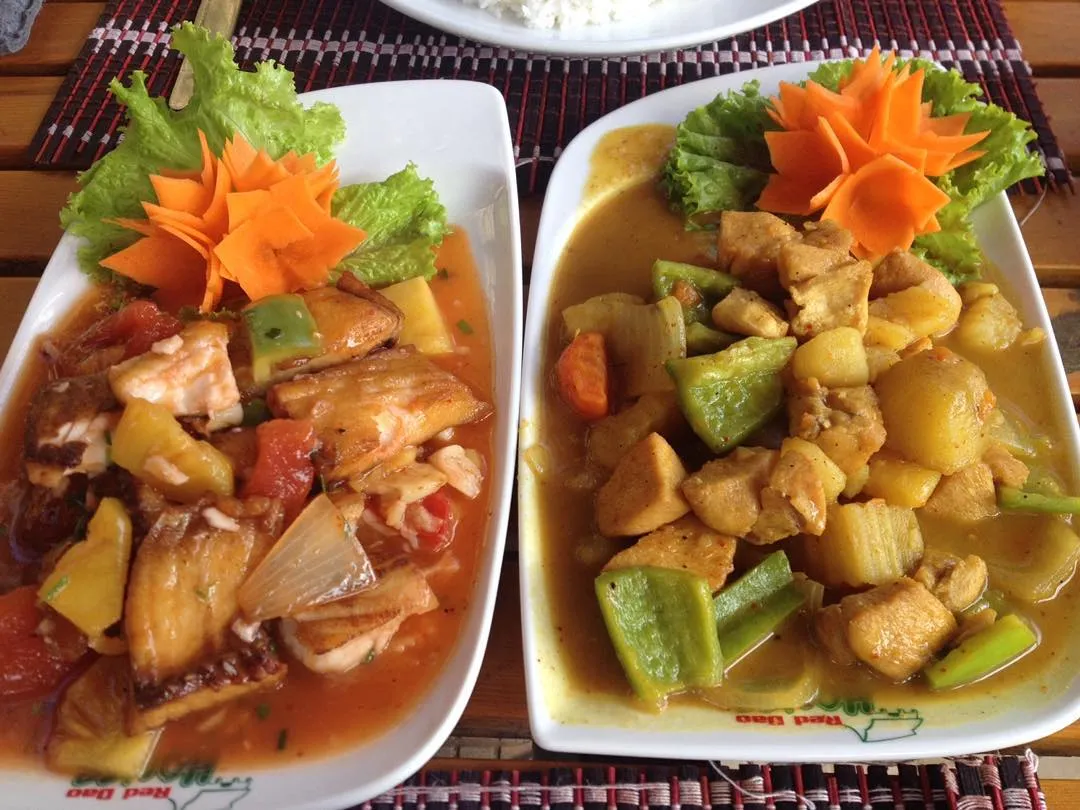 Món ăn đặc trưng tại quán Red Dao Sapa