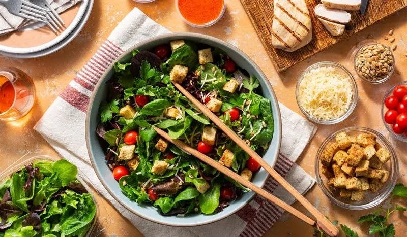 Cách trình bày salad