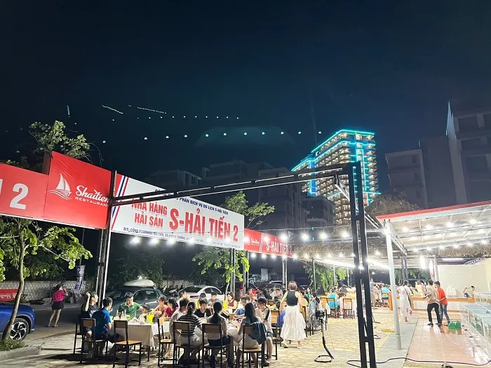 Nhà hàng có vị trí đắc địa bên cạnh Flamingo Hải Tiến