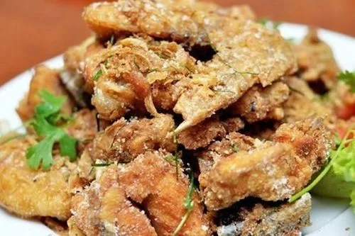 Thành phẩm món gà rang muối thơm ngon hấp dẫn