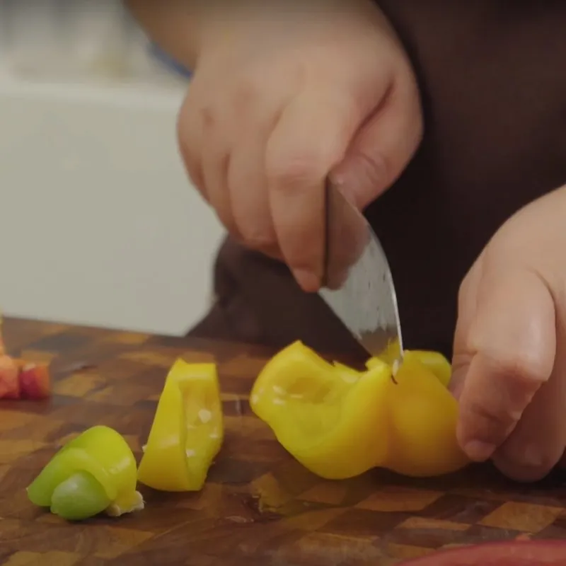 Nấm hương đã sơ chế và thái lát