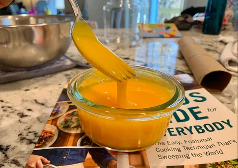 Sốt trứng muối đậm đà và béo ngậy