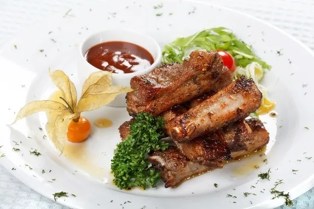 Sườn heo nướng tiêu mật ong