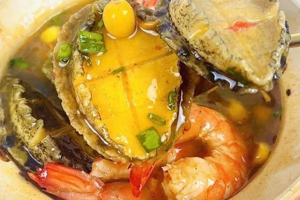 Súp bào ngư hải sản đậm đà hương vị biển