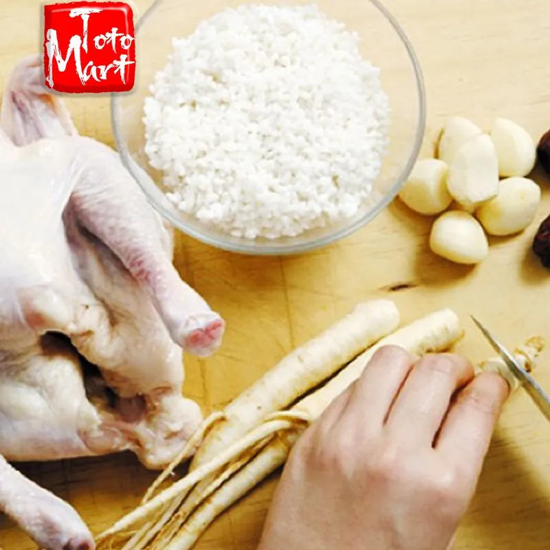 Món gà hầm sâm Hàn Quốc hoàn thành